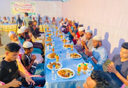 গহরপুর ওয়েলফেয়ার সোসাইটি ইন ফ্রান্স-এর সভাপতি লকুছ মিয়ার উদ্যোগে ইফতার ও দুয়া মাহফিল অনুষ্ঠিত