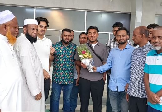 জাতীয় দলে খেলার স্বপ্নে সিলেটে লন্ডনের তানভীর আহমেদ
