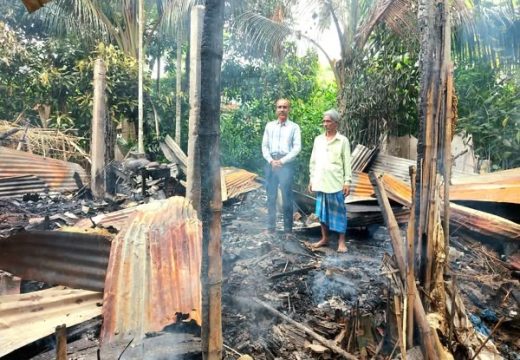 বালাগঞ্জে রহস্যজনক অগ্নিকান্ডে দরিদ্র কৃষকের বসতঘর ভষ্মিভূত