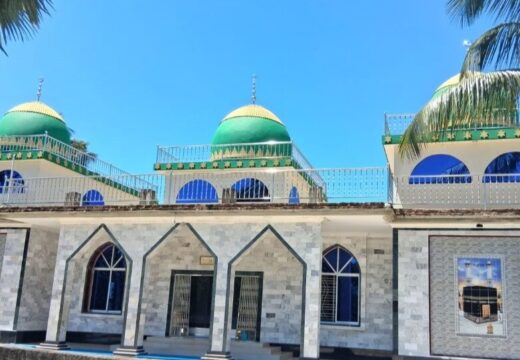 ঐক্য, ভ্রাতৃত্ব ও সৌন্দর্যের প্রতিচ্ছবি তালতলা-বশিরপুর জামে মসজিদ