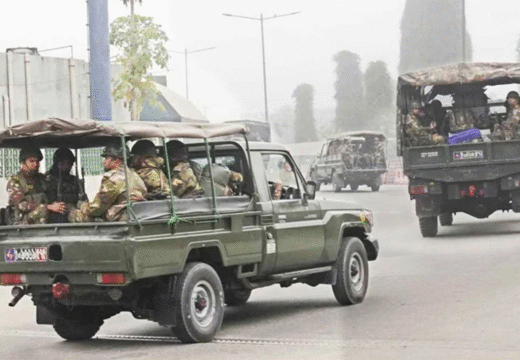 বাংলাদেশ সশস্ত্র বাহিনীকে আরও দুই মাসের জন্য নির্বাহী ম্যাজিস্ট্রেসি ক্ষমতা দিয়েছে সরকার
