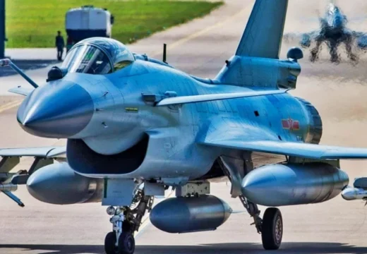 বাংলাদেশের আকাশ প্রতিরক্ষা জোরদারে চীনের জে-১০ সিই যুদ্ধবিমান কেনার উদ্যোগ