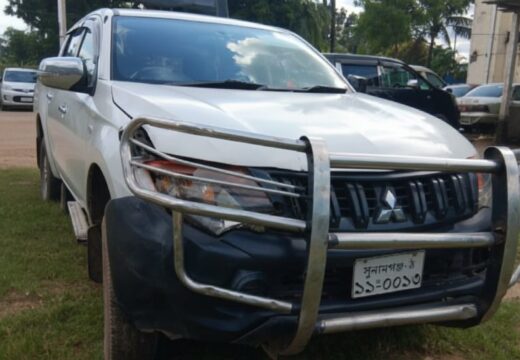 সিলেট-ফেঞ্চুগঞ্জ সড়কে এসিল্যান্ডের গাড়ি চাপায় প্রাণ গেল মদনমোহন কলেজ কর্মচারীর