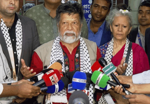 ইসরায়েলের কারাগার থেকে মুক্তি পেয়ে দেশে ফিরলেন আলোকচিত্রী শহিদুল আলম