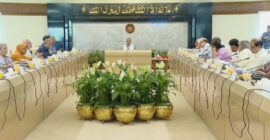 উপদেষ্টা পরিষদের বিশেষ সভায় খালেদা জিয়ার দ্রুত সুস্থতা কামনায় দোয়া