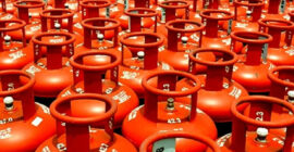 সারা দেশে এলপিজি সিলিন্ডার বিক্রি বন্ধের ঘোষণা