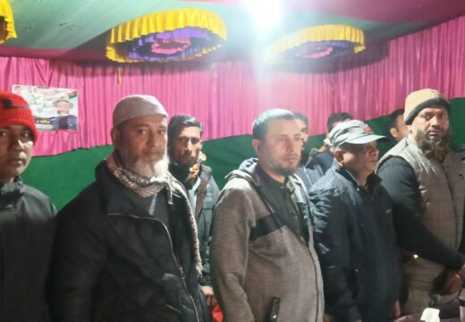 সাংবাদিক রাজ্জাক আহমেদ রাজার উদ্বোধনে মনিপুর চা বাগানে শুরু হলো মিনি নাইট ফুটবল টুর্নামেন্ট