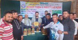 ভোরের আলো উন্নয়ন সংস্থার ক্যালেন্ডার উন্মোচন, সংবর্ধনা ও কৃতি শিক্ষার্থীদের শিক্ষা উপকরণ বিতরণ