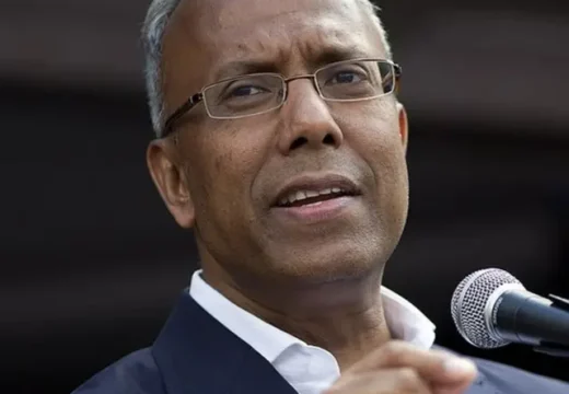 টাওয়ার হ্যামলেটসে চালু হলো ইয়াং কমিউনিটি ল্যাঙ্গুয়েজেস (ওয়াইসিএল) সার্ভিস