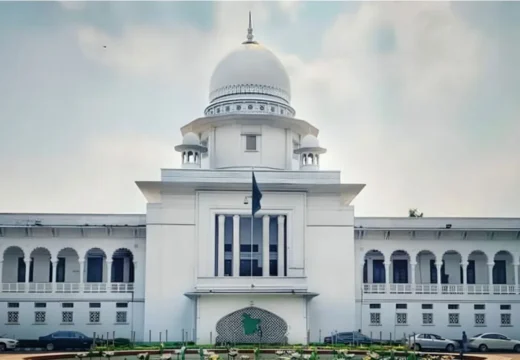 সংবিধান সংস্কার পরিষদের শপথ নিয়ে বিতর্ক, আইনি জটিলতায় জুলাই সনদ বাস্তবায়ন