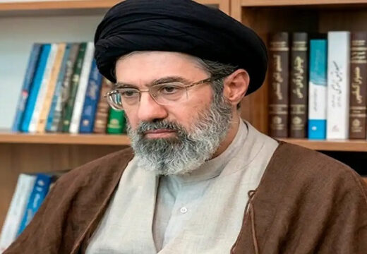 ইরানের নতুন সুপ্রিম লিডার মোজতবা খামেনি: শুরু হচ্ছে নতুন রাজনৈতিক অধ্যায়