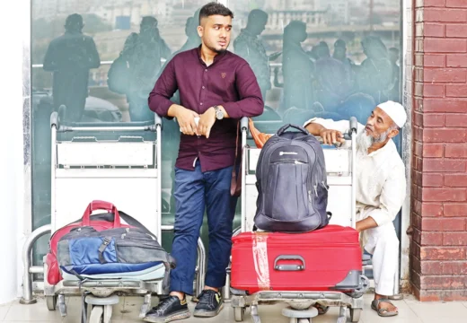 চার দিনে দুই বিমানবন্দরে ১৮২ ফ্লাইট বাতিল