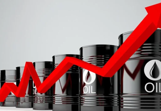 বিশ্ববাজারে তেলের দাম আকাশচুম্বী, সপ্তাহের ব্যবধানে বাড়ল ৩০ শতাংশ
