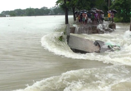 সুনামগঞ্জে আকস্মিক বন্যার শঙ্কা, জেলা প্রশাসনের জরুরি কন্ট্রোল রুম চালু