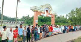 সরকারি অনুদানের তালিকায় মসজিদের নাম তালিকাভূক্তির দাবিতে বালাগঞ্জে মানববন্ধন