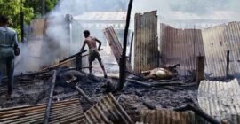 বালাগঞ্জে অগ্নিকাণ্ডে ৫টি গরুসহ গোয়ালঘর পুড়ে ছাই
